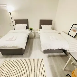 norman-guest-house.brighton-hotels-england.com/